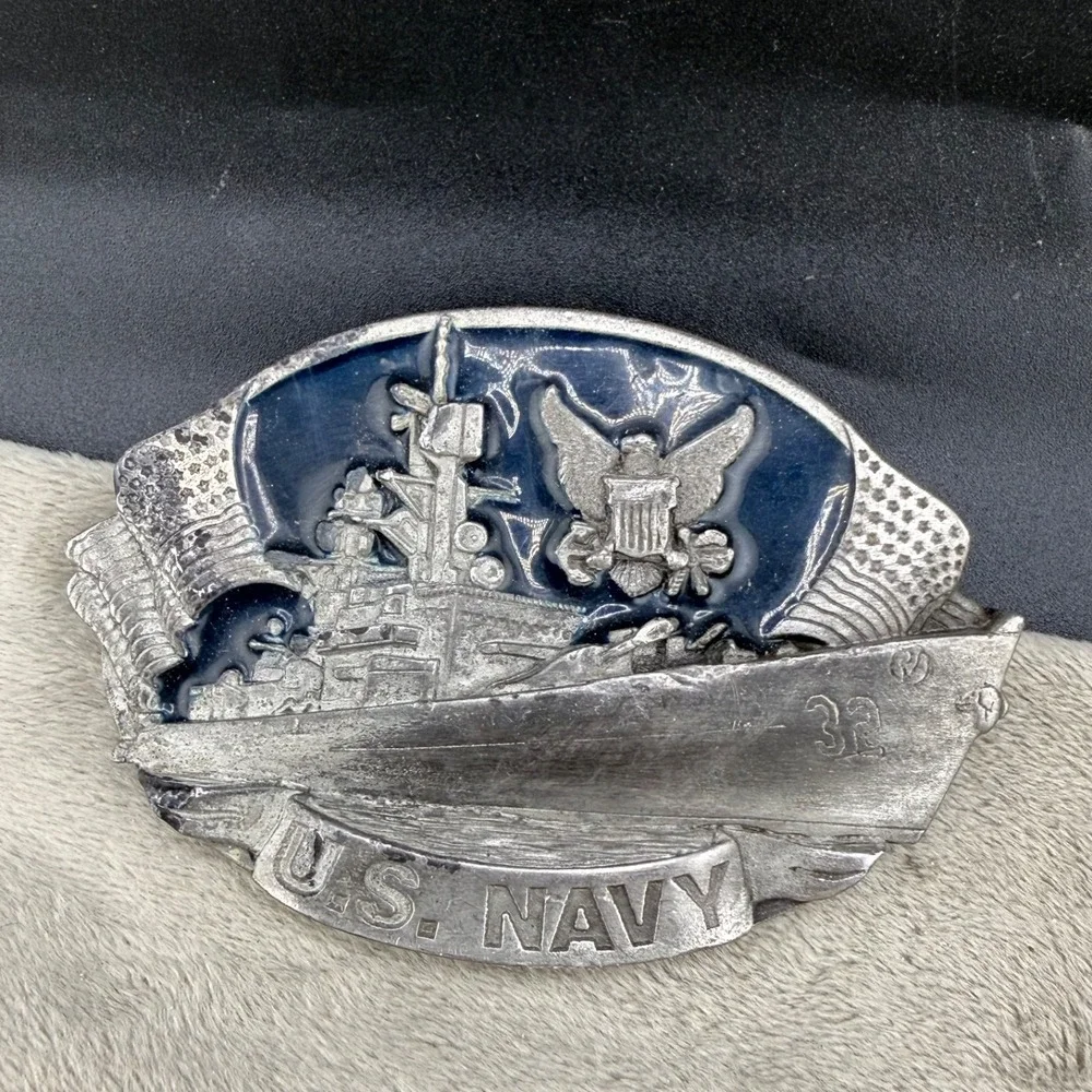 Vintage Bergomot Brass Works US Navy Belt Buckle Silver Tone Enamel